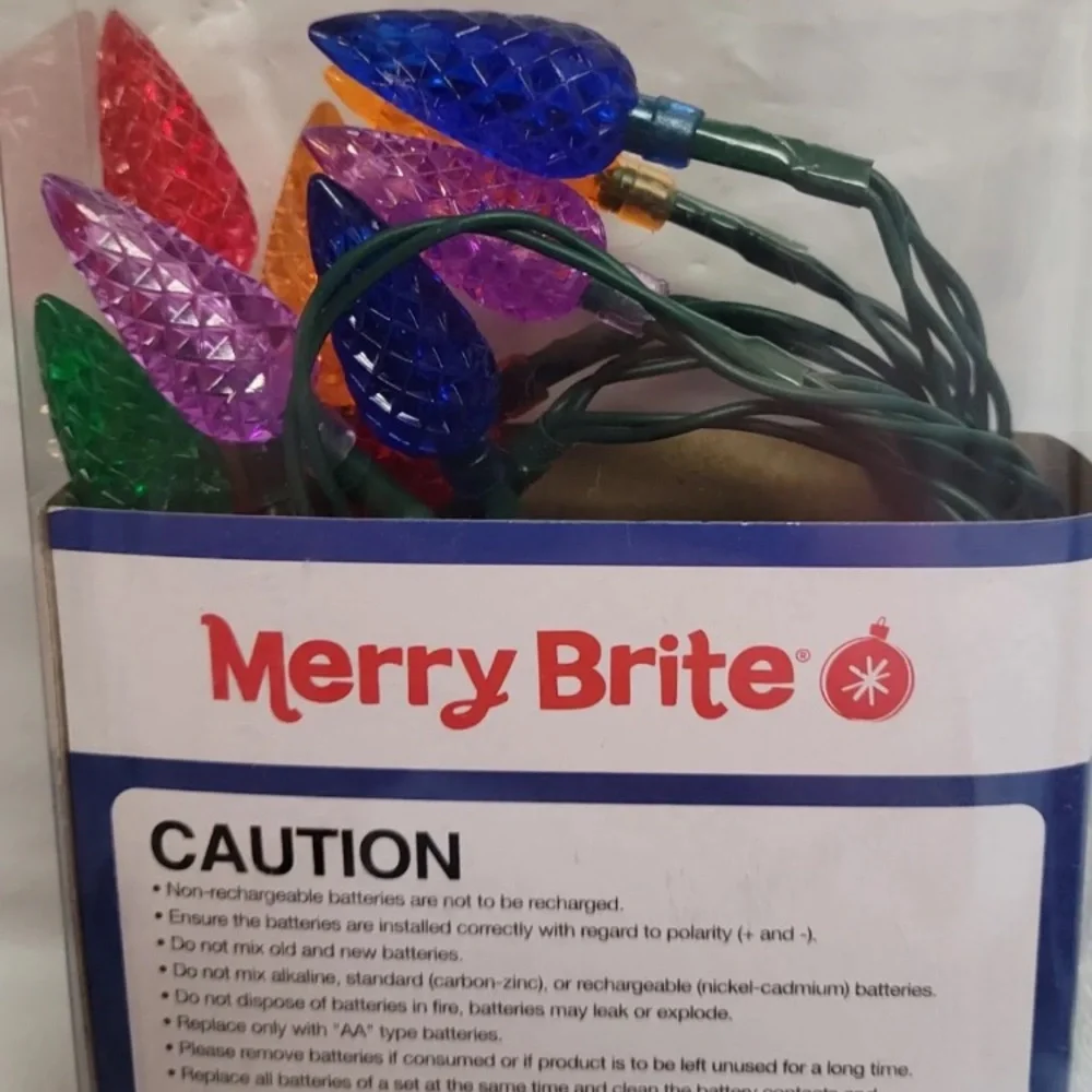 Merry Brite 10ct Battery LED Holiday Light Set 3 Ft Multi Color Lot Of 2 Faceted